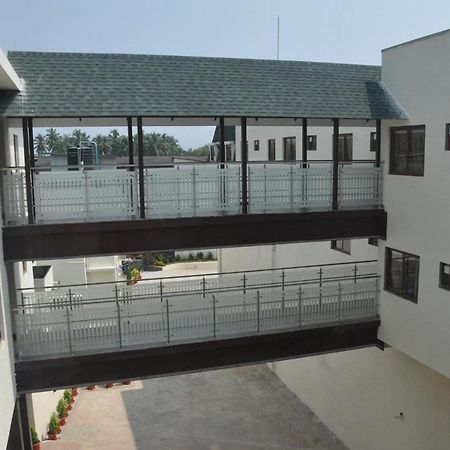 Shivaprasad Grand Hotel Kundapura Buitenkant foto