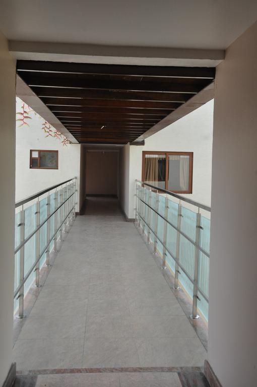 Shivaprasad Grand Hotel Kundapura Buitenkant foto